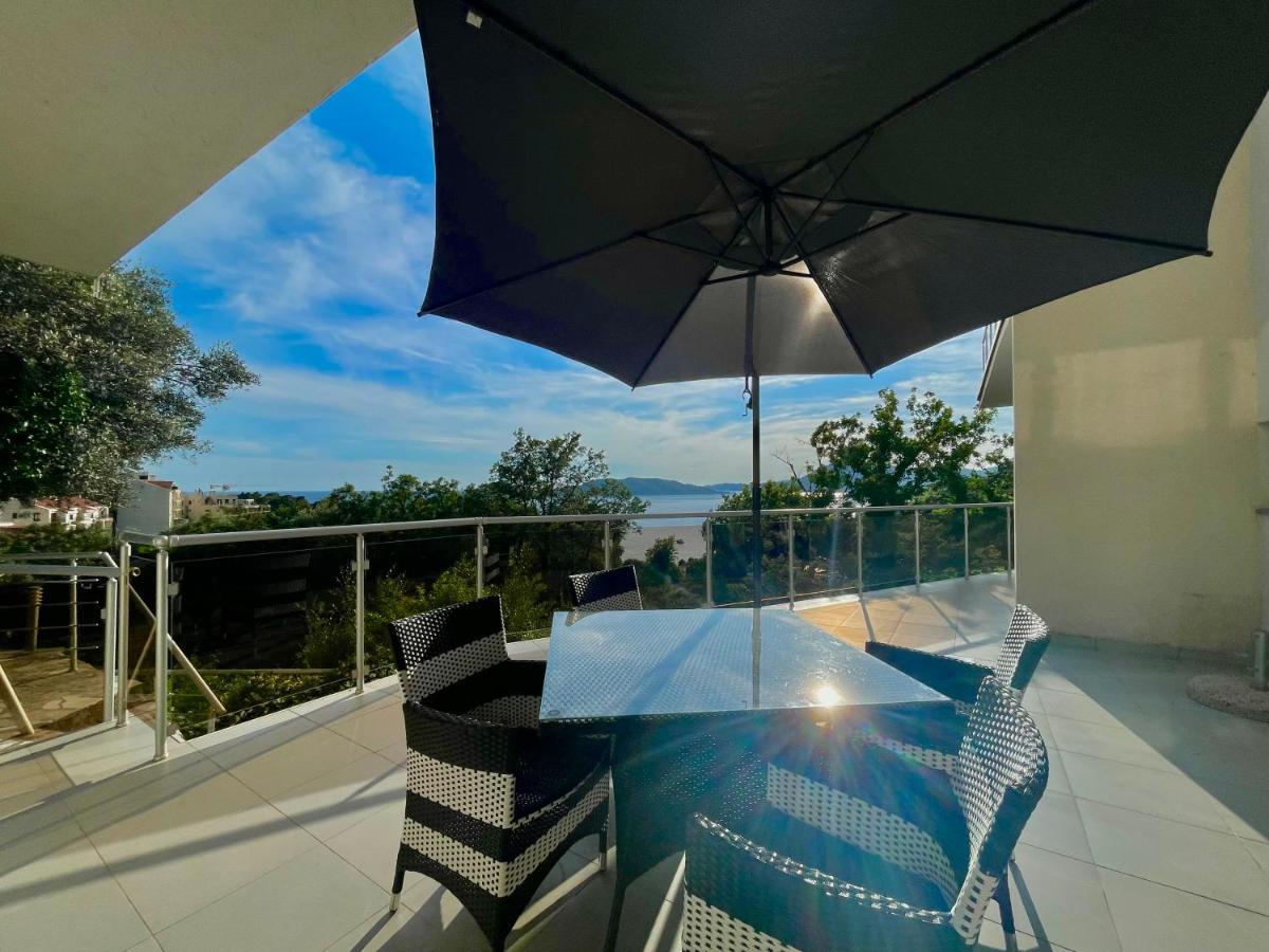 Sea View Apartments Panorama Przno Sveti Stefan Bagian luar foto